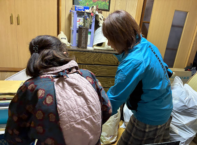 愛媛県｜松山市｜女性スタッフが在籍｜安心の不用品回収サービス｜自治体公認業者