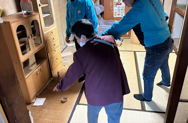 愛媛県｜松山市｜遺品整理士が心を込めて、不用品回収をお手伝いします｜家の中全部回収