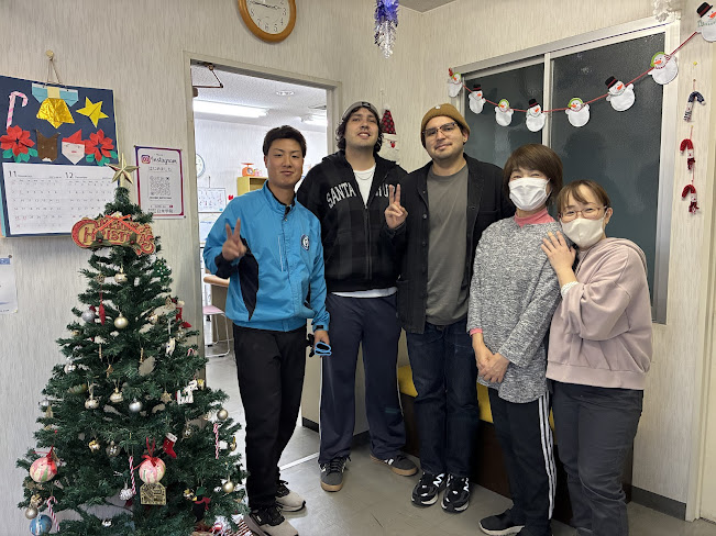 愛媛県｜松山市｜クリスマスの後片付けは片づけGOGOにお任せ！