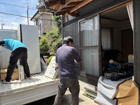 実家の片づけは心理的アプローチでスムーズに！不用品回収松山
